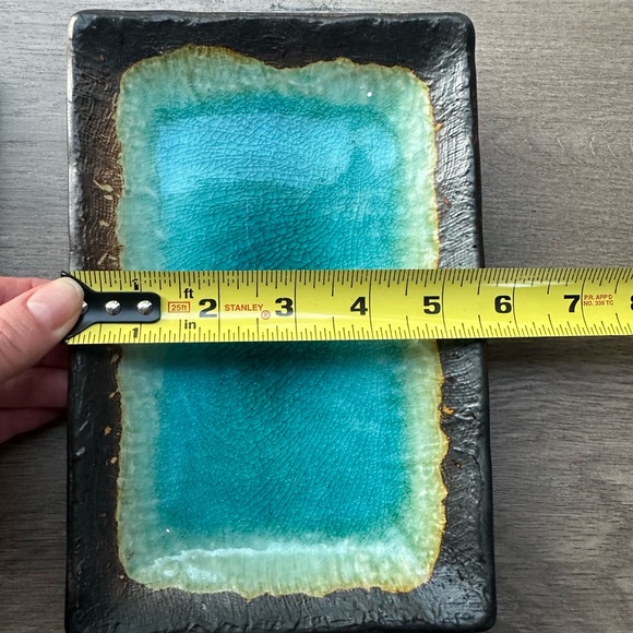 Turquoise Rectangular Plates - Picture 5 of 5
